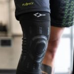GENOUILLERE FLOKY KNEE SUPPORT noire, genou gauche